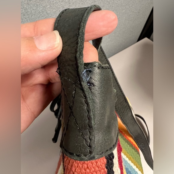 Mama Ashu Wool and Leather Bucket Bag - Picture 11 of 11